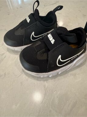 Nike Kids Black and White Slip-On Sneakers